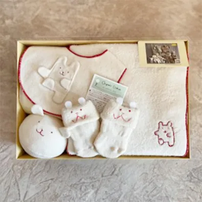 出産祝いにおすすめの木のおもちゃ